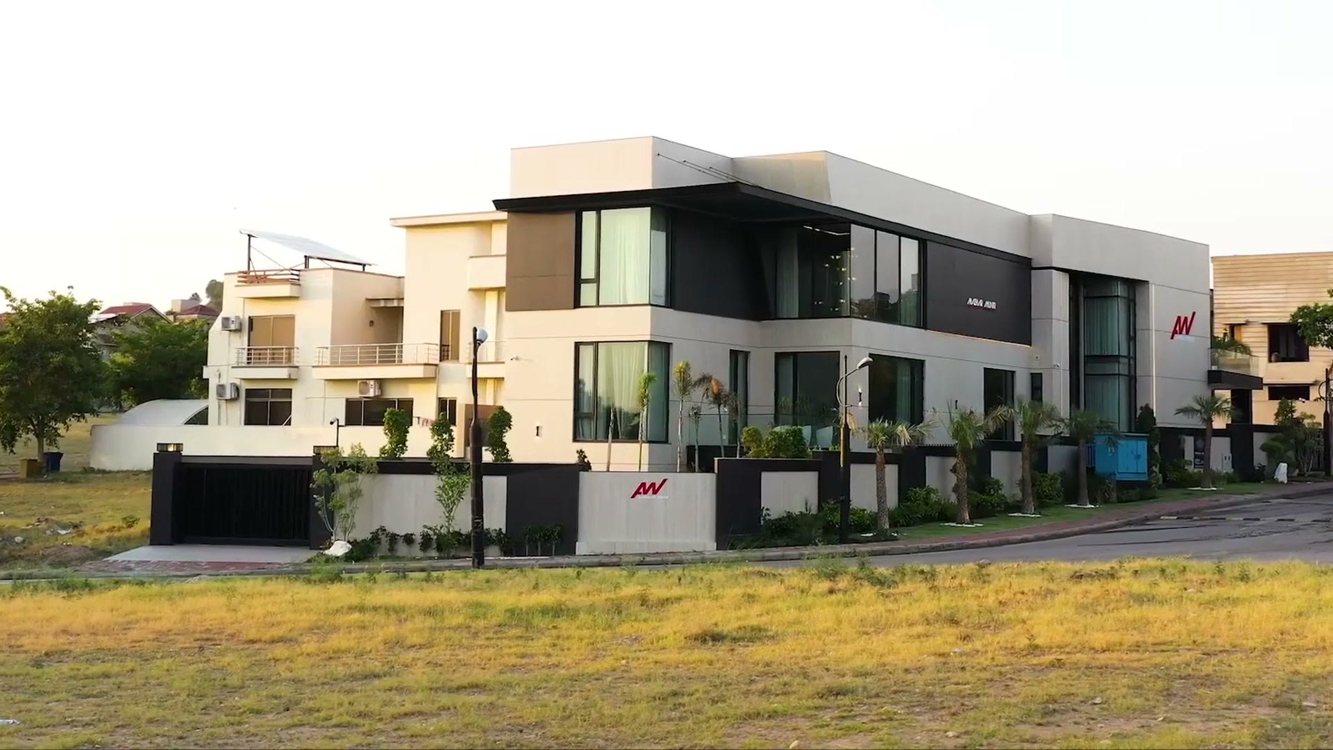 DHA 1 Villa facade